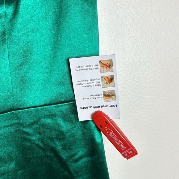 Ieena for Mac Duggal emerald green square neck line long gown dress size 4 - Picture 7 of 16